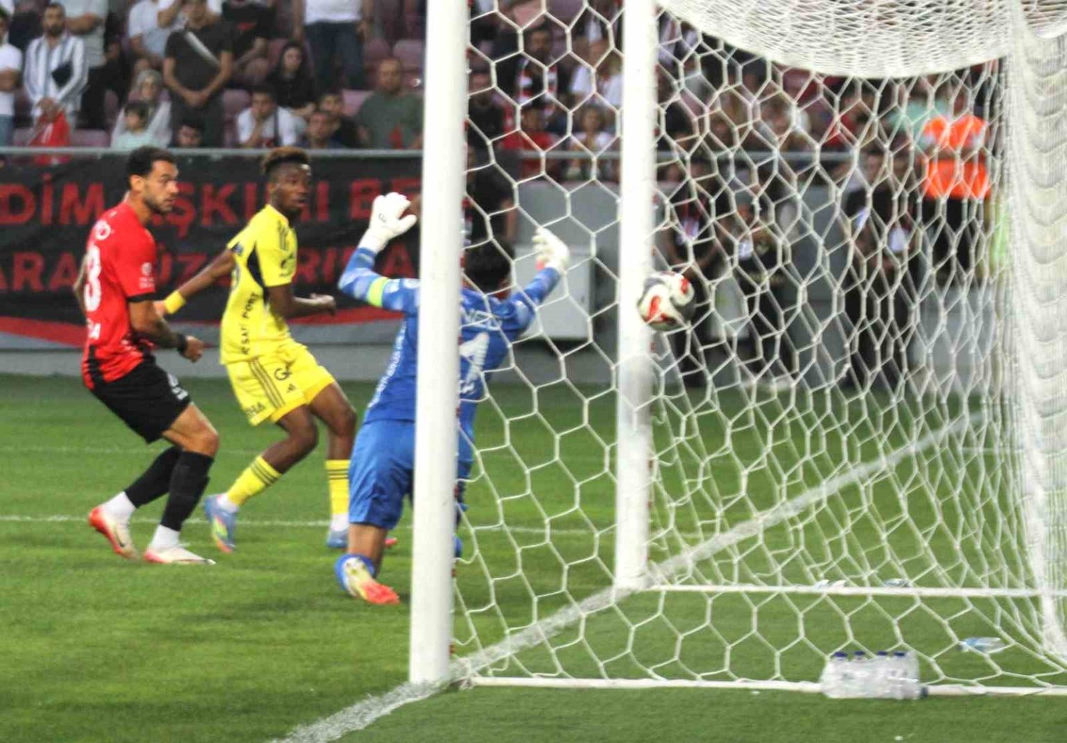 trendyol-super-lig-genclerbirligi-0-fenerbahce-3-ilk-yari