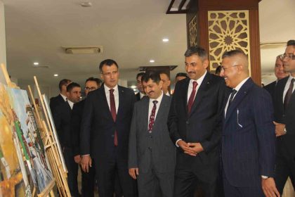 adli-yil-acilisinda-mahkumlarin-sergisi-buyuk-begeni-aldi