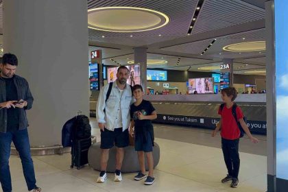 arda-turan-milli-takim-arasinda-turkiyeye-geldi