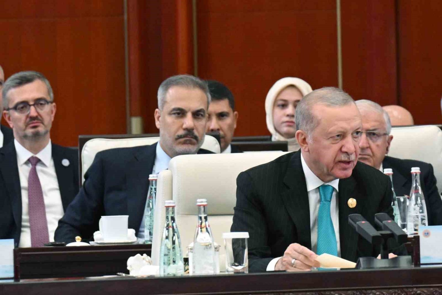 cumhurbaskani-erdogan-bebeklerin-cocuklarin-yaslilarin-acliktan-oldugu-bir-vahseti-23-aydir-durduramamanin-hicbir-izahi-yoktur-ve-olamaz