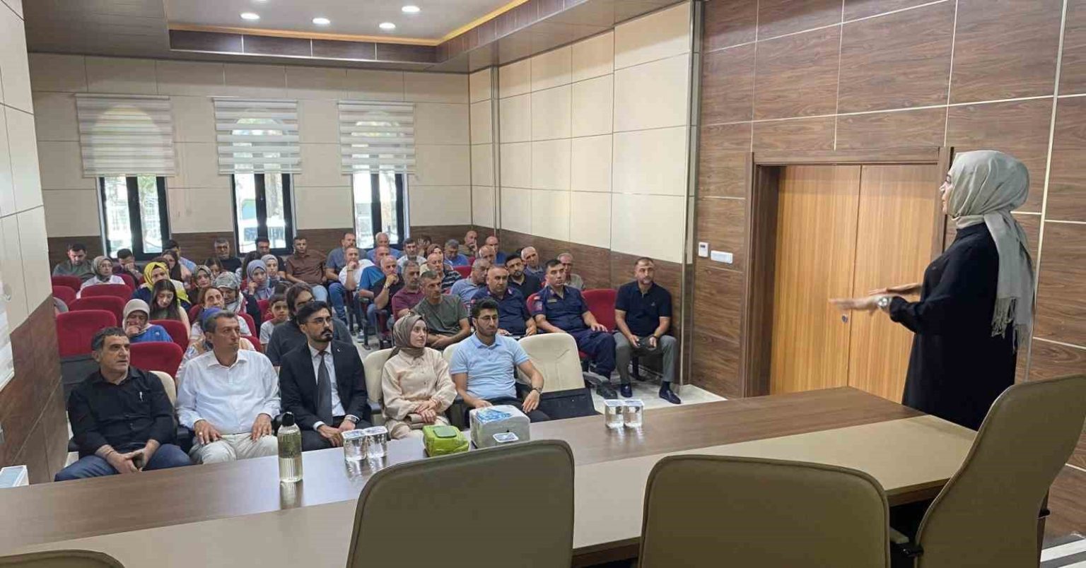 elazigda-asi-karsitligi-konulu-konferans