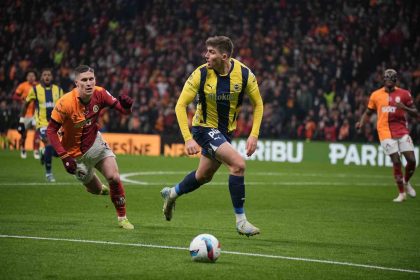 fenerbahce-yusuf-akcicekin-sozlesmesini-karsilikli-olarak-sona-erdirdi