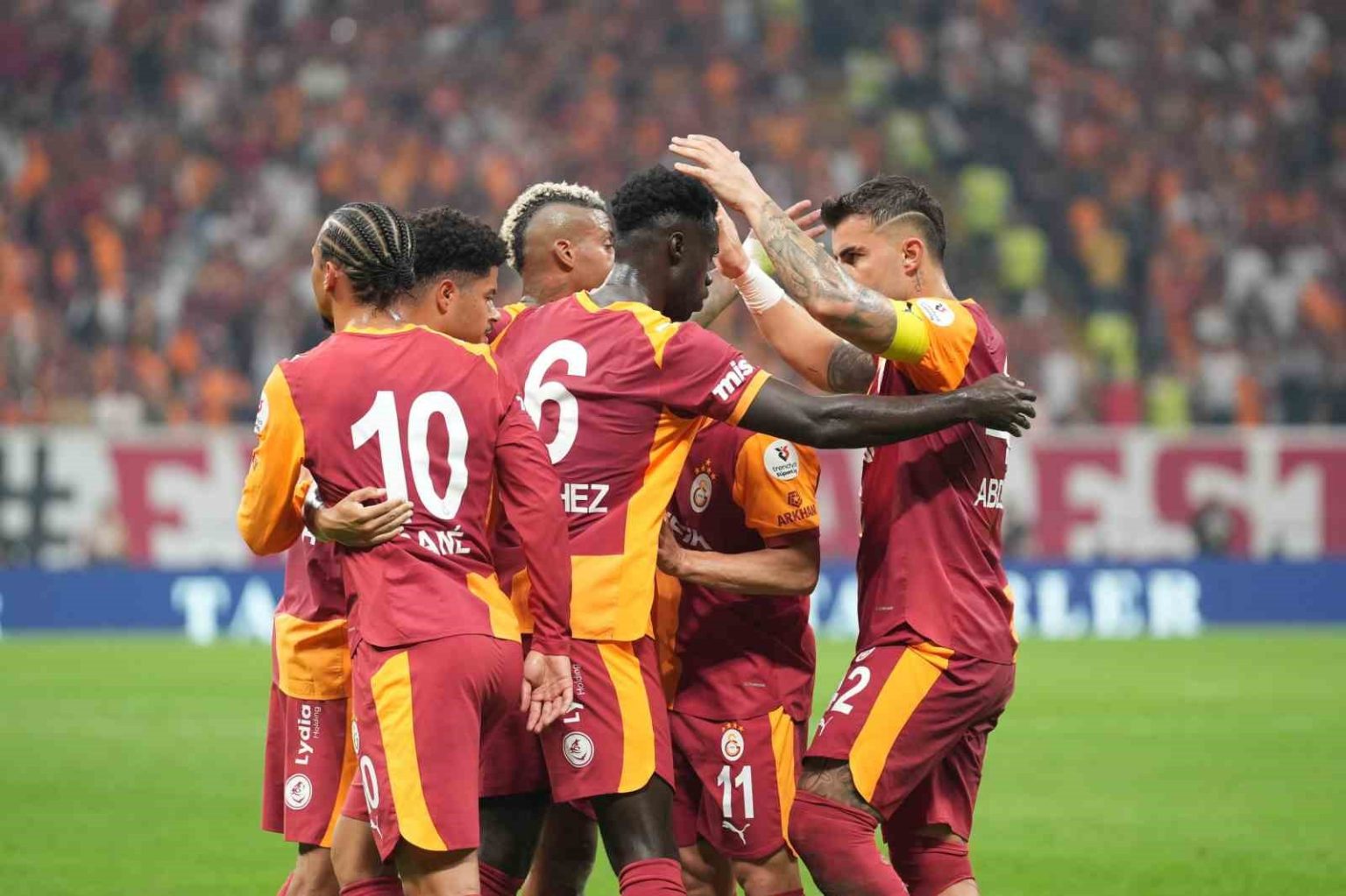 galatasaray-milli-maclar-icin-verilen-araya-kayipsiz-girdi