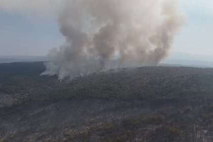 karabukteki-orman-yangini-tek-noktada-etkisini-surduruyor