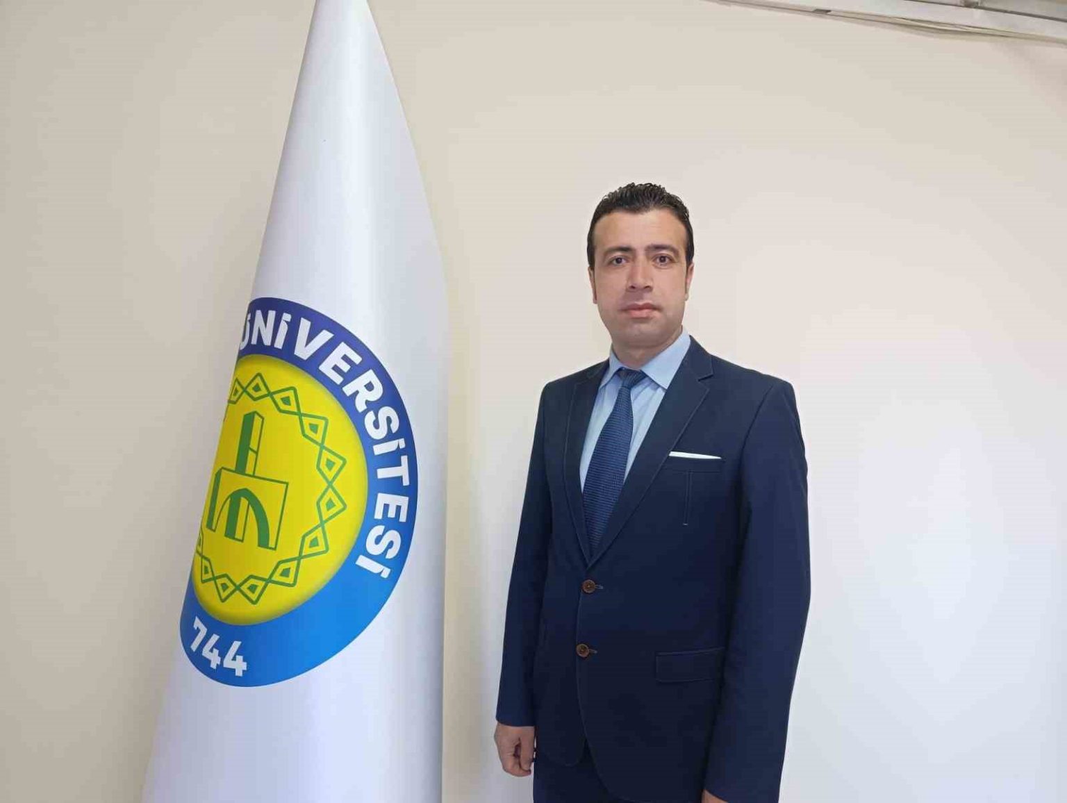 kardesi-ve-yegenlerinin-gozu-onunde-enistesini-oldurdu