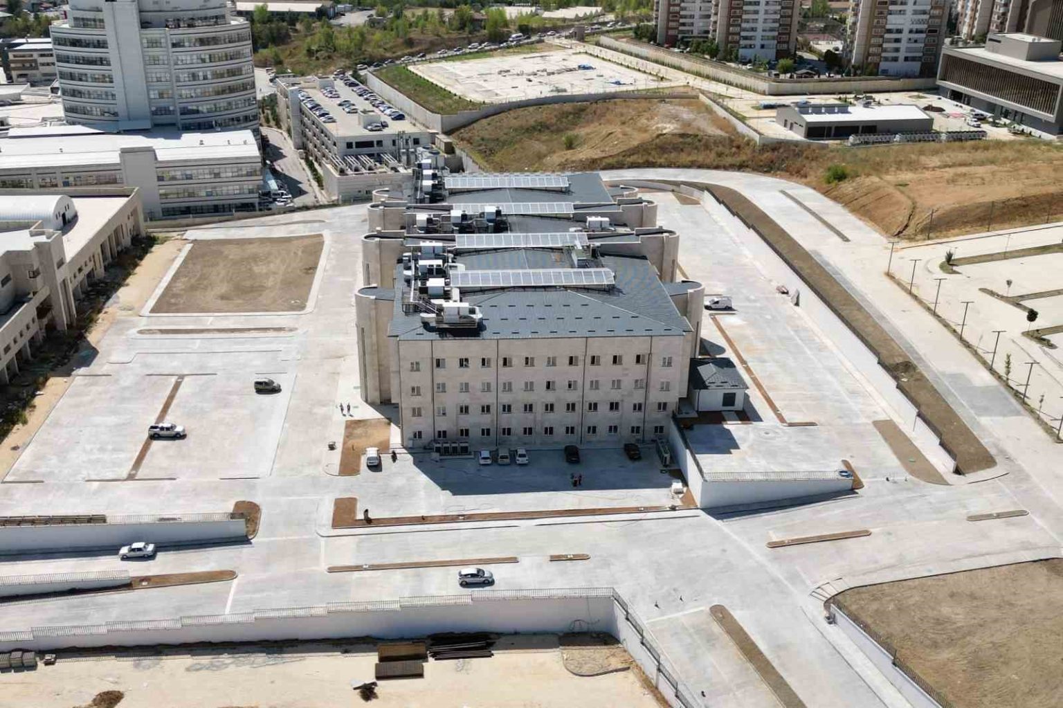 kastamonu-universitesi-dis-hekimligi-binasinda-sona-gelindi
