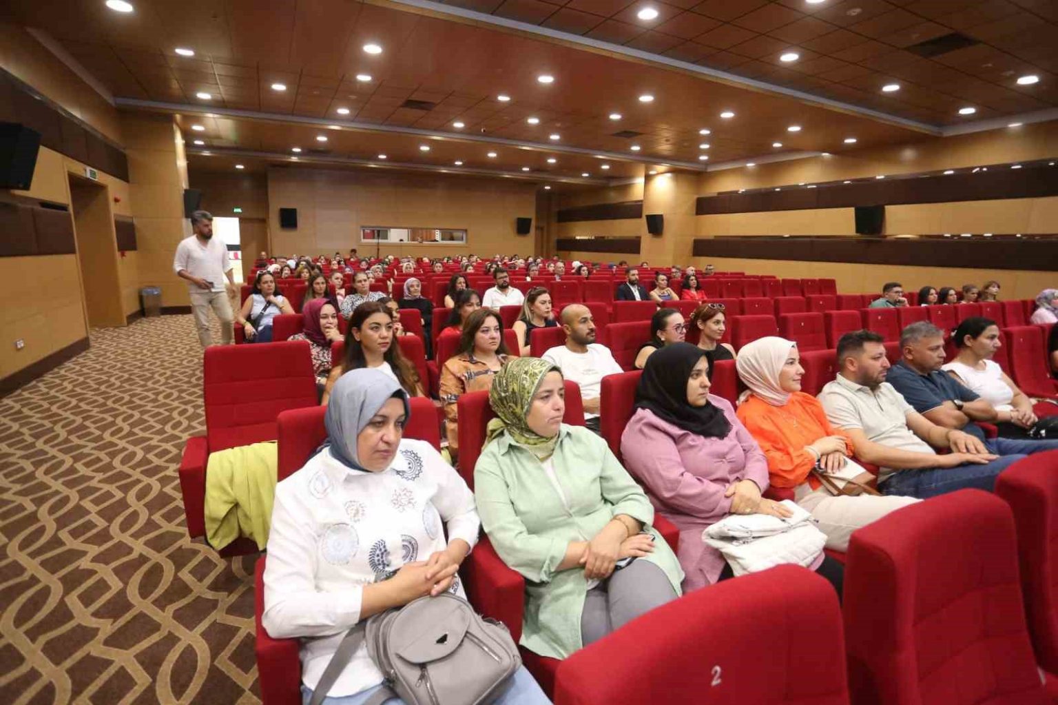 kepezden-kres-personeline-yeni-egitim-ogretim-donemi-oncesi-is-guvenligi-semineri