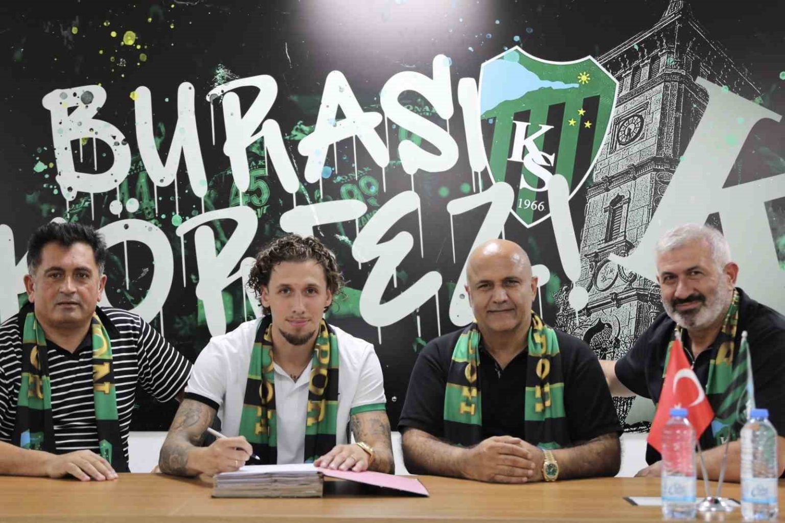 kocaelispor-sol-kanat-darko-churlinovu-transfer-etti