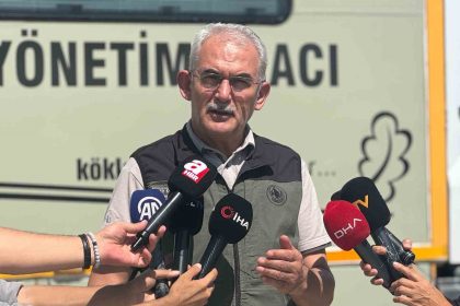 orman-genel-muduru-karacabey-yangin-guney-ve-kuzey-hatlarinda-yogunlasiyor