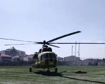 saatlerdir-alevlere-su-atan-helikopterler-yakit-ikmalini-stadyumda-yapiyor