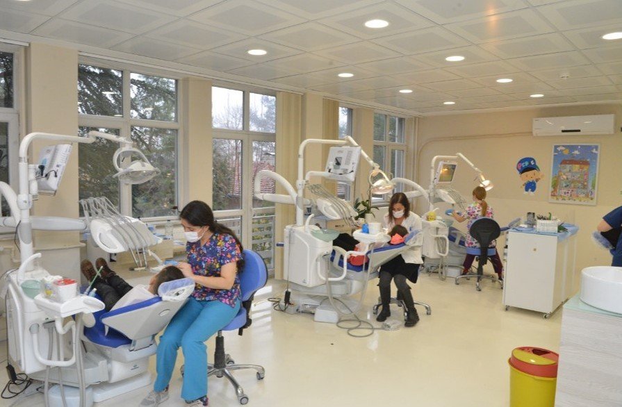 usak-modern-teknoloji-ve-akademik-gucle-donatilmis-dis-hastanesine-kavusacak