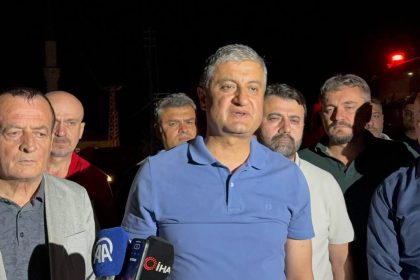 vali-yavuz-karabukteki-orman-yangini-cevrelendi-300-personel-ile-calismalar-suruyor