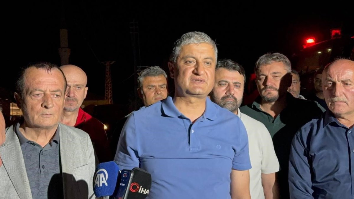 vali-yavuz-karabukteki-orman-yangini-cevrelendi-300-personel-ile-calismalar-suruyor