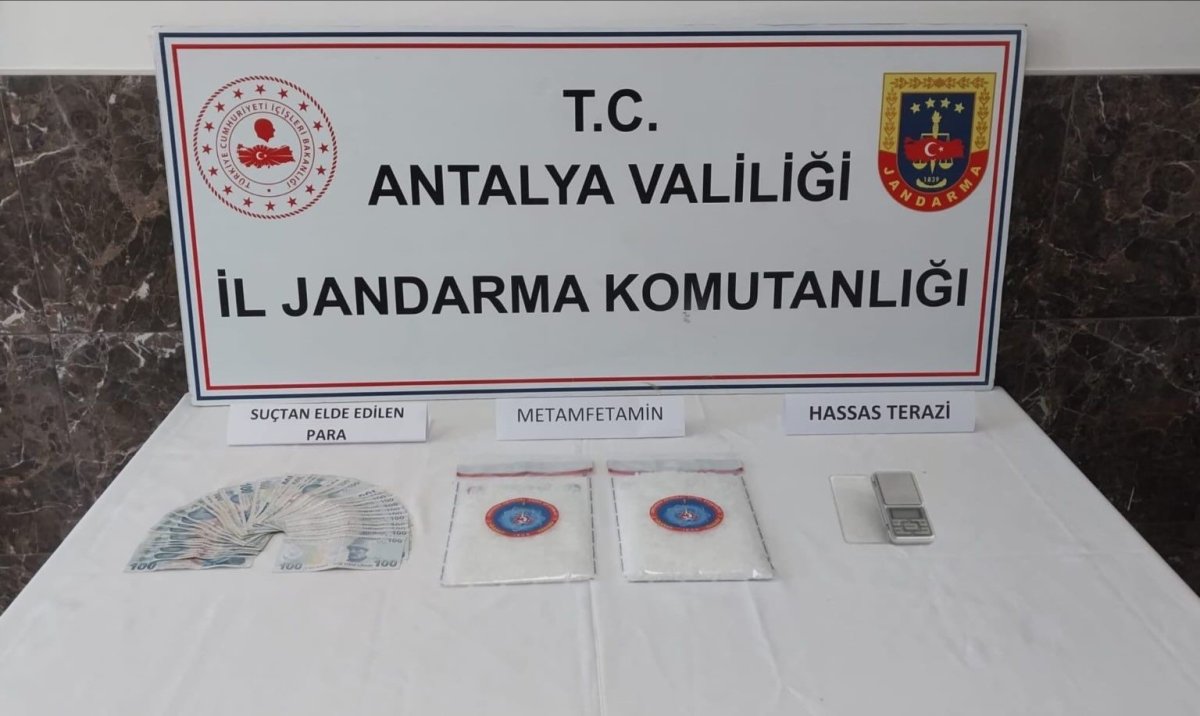 alanyada-uyusturucu-operasyonu
