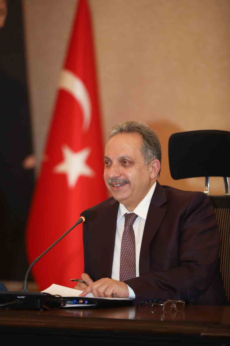 baskan-mustafa-yalcin-peygamberimizin-dunyaya-gelisi-insanlik-tarihinin-donum-noktalarindan-biridir