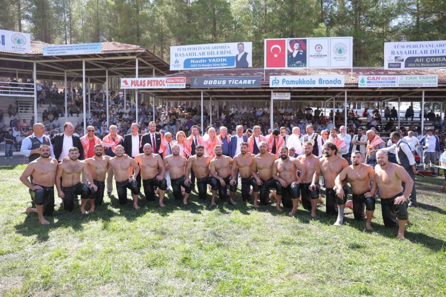 beyagac-huseyin-cokal-er-meydaninin-baspehlivani-nedim-gurel-oldu