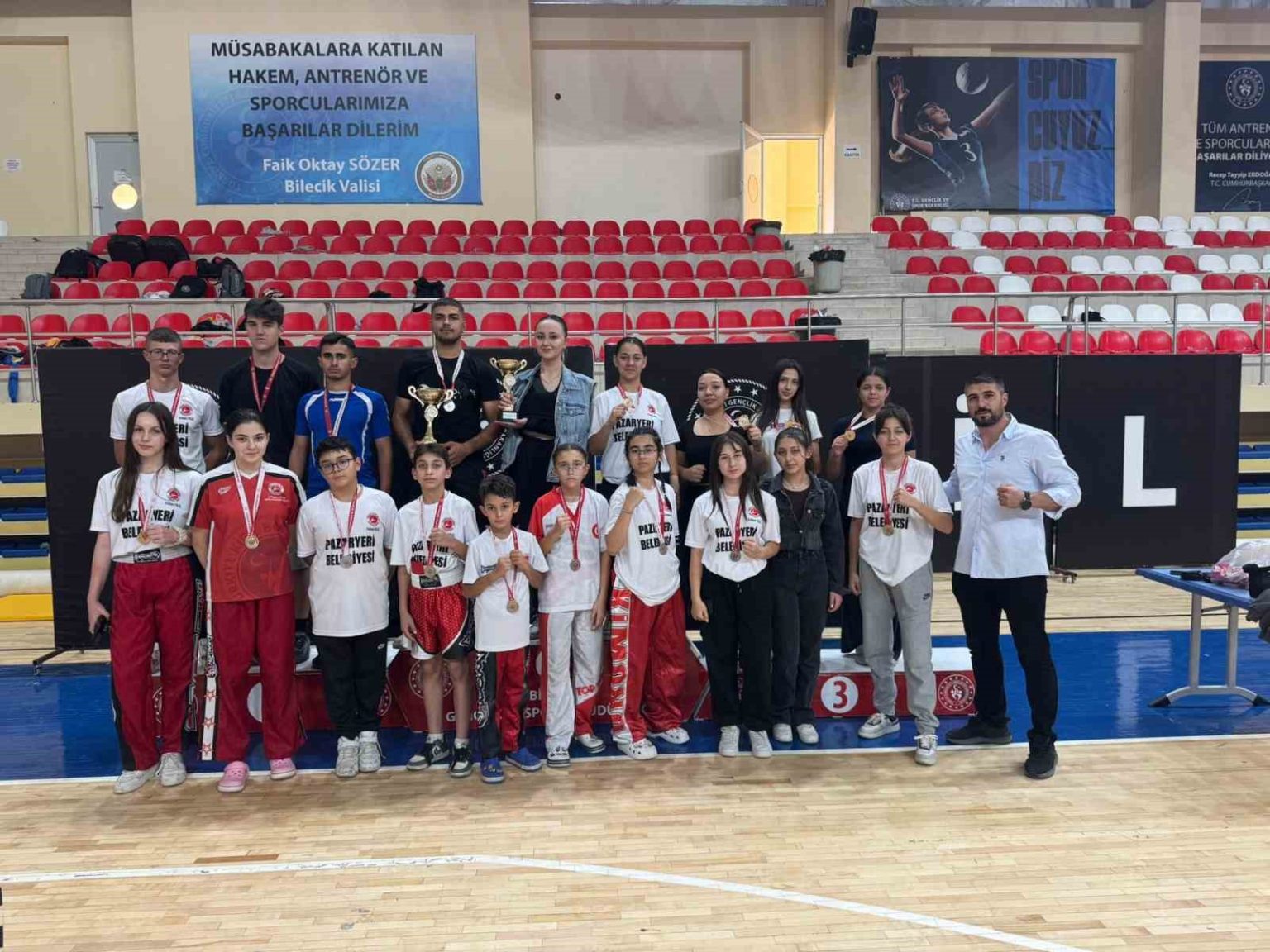 bilecikte-kick-boks-ruzgari-esti
