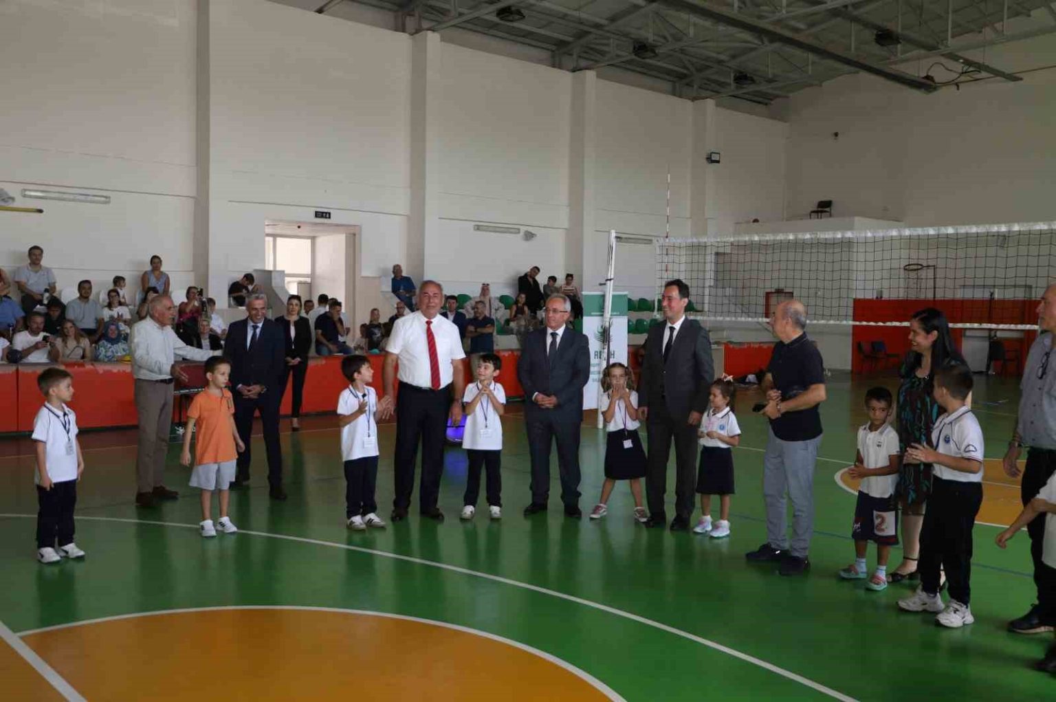 bursada-minikler-okula-ilk-adimlarini-atti