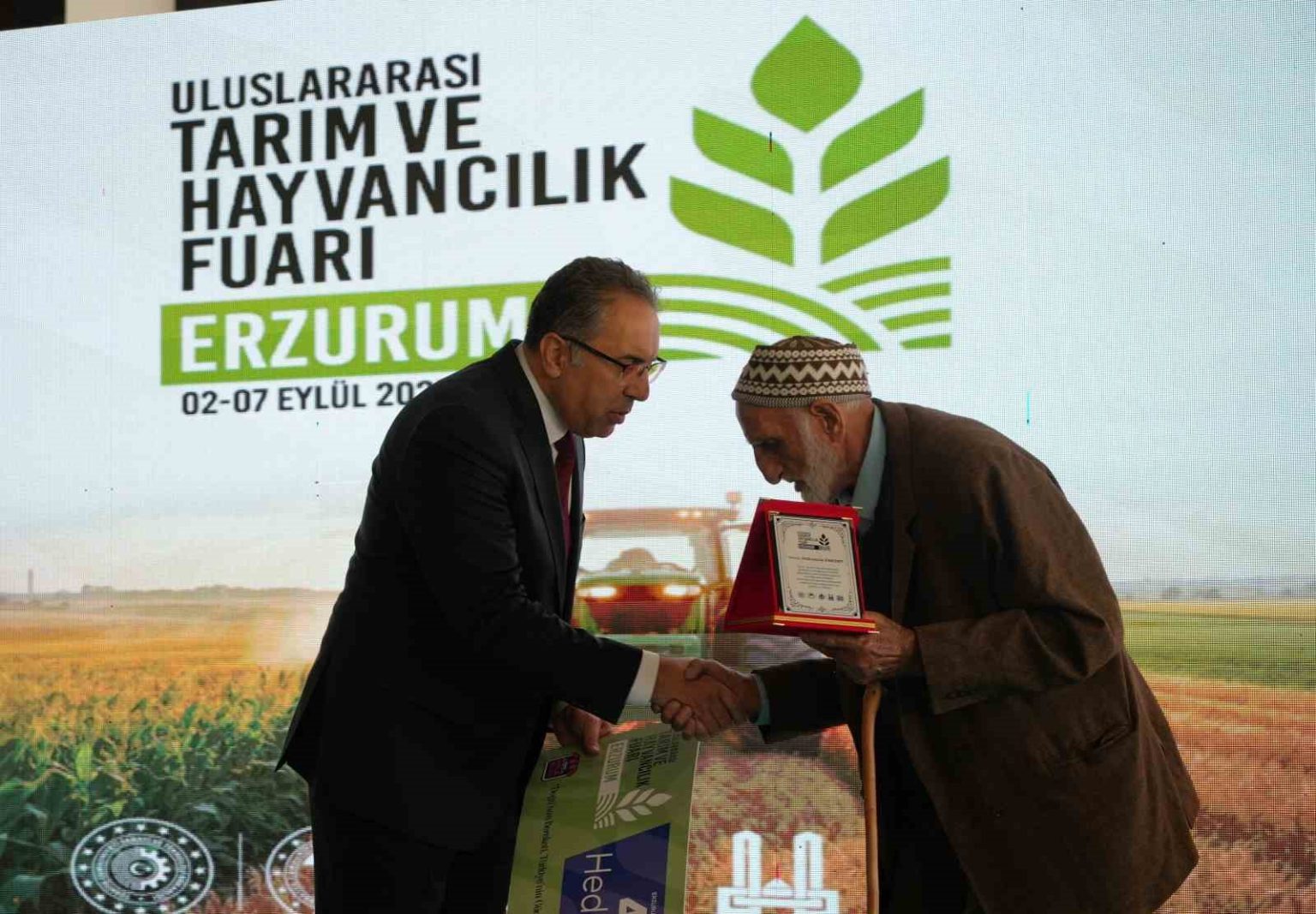 erzurumda-uluslararasi-tarim-ve-hayvancilik-fuari-kapilarini-acti