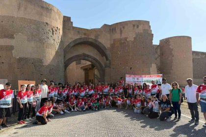 kayseri-muaythai-takimi-karsta-madalyalari-topladi