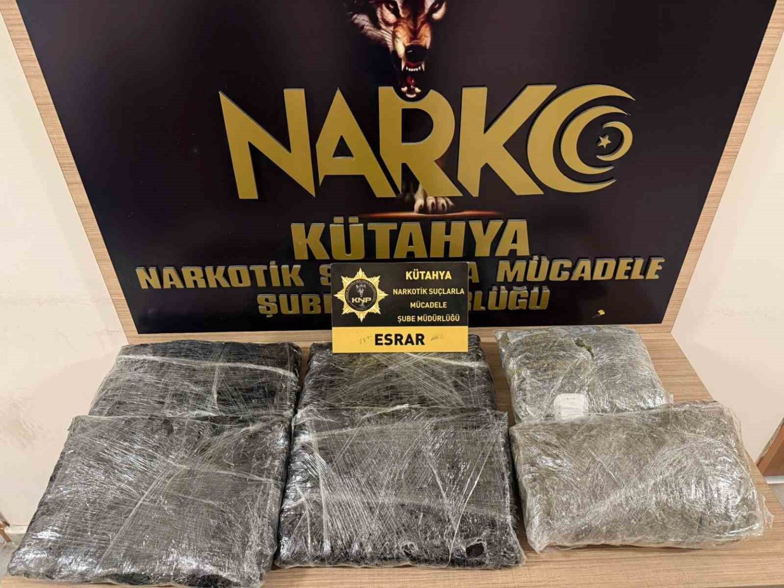 kutahyada-uyusturucu-operasyonu-2-tutuklama