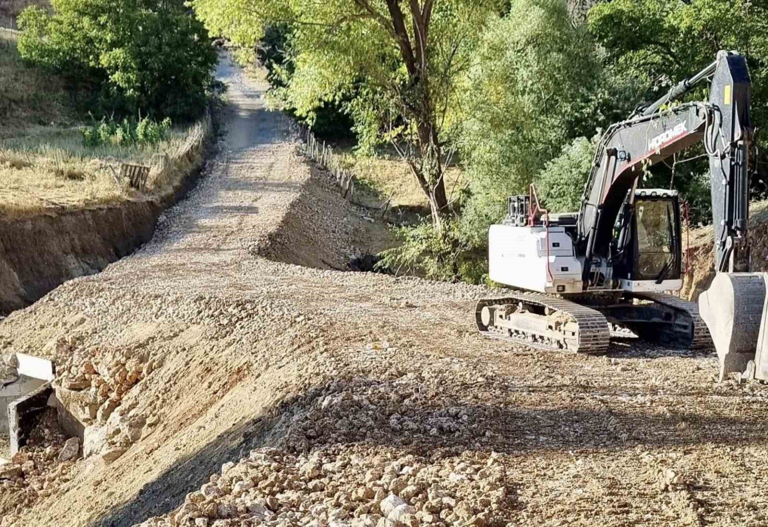 musta-yol-yatirimlari-suruyor