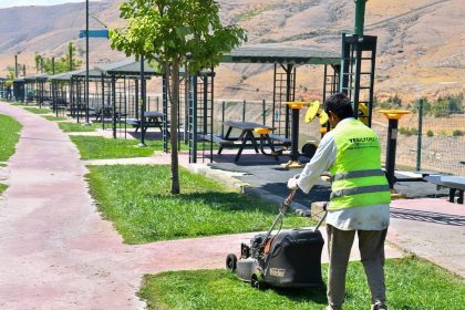 parklarda-yenileme-calismalari-vatandaslardan-tam-not-aldi