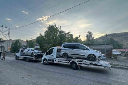 sarikamista-trafik-kazasi-1i-cocuk-5-yarali