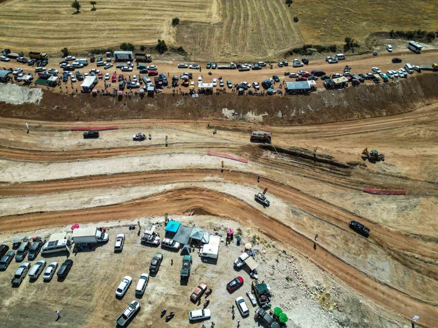 acipayam-off-road-yarislari-buyuk-cekismeye-sahne-oldu