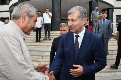 agri-ibrahim-cecen-universitesi-rektoru-patnosta