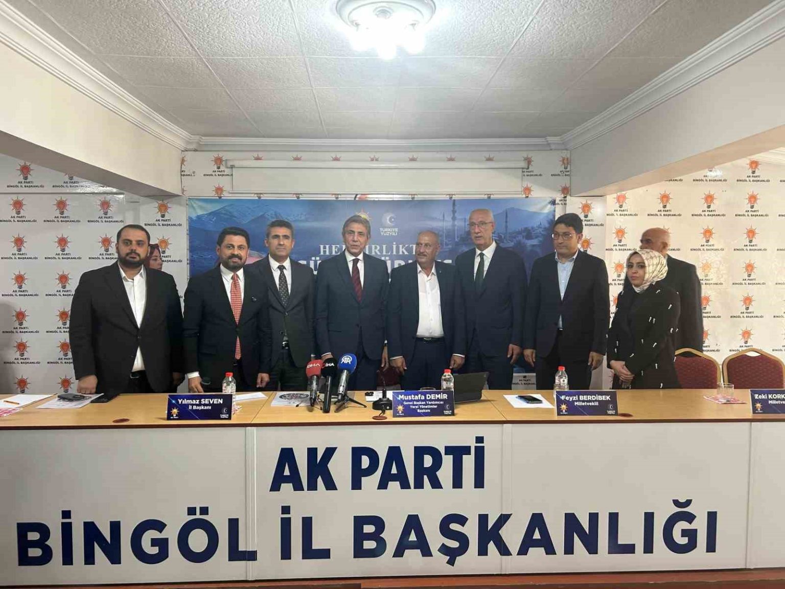 ak-parti-genel-baskan-yardimcisi-demir-eser-uretmek-bizim-isimiz-hezimet-chpnin-isi
