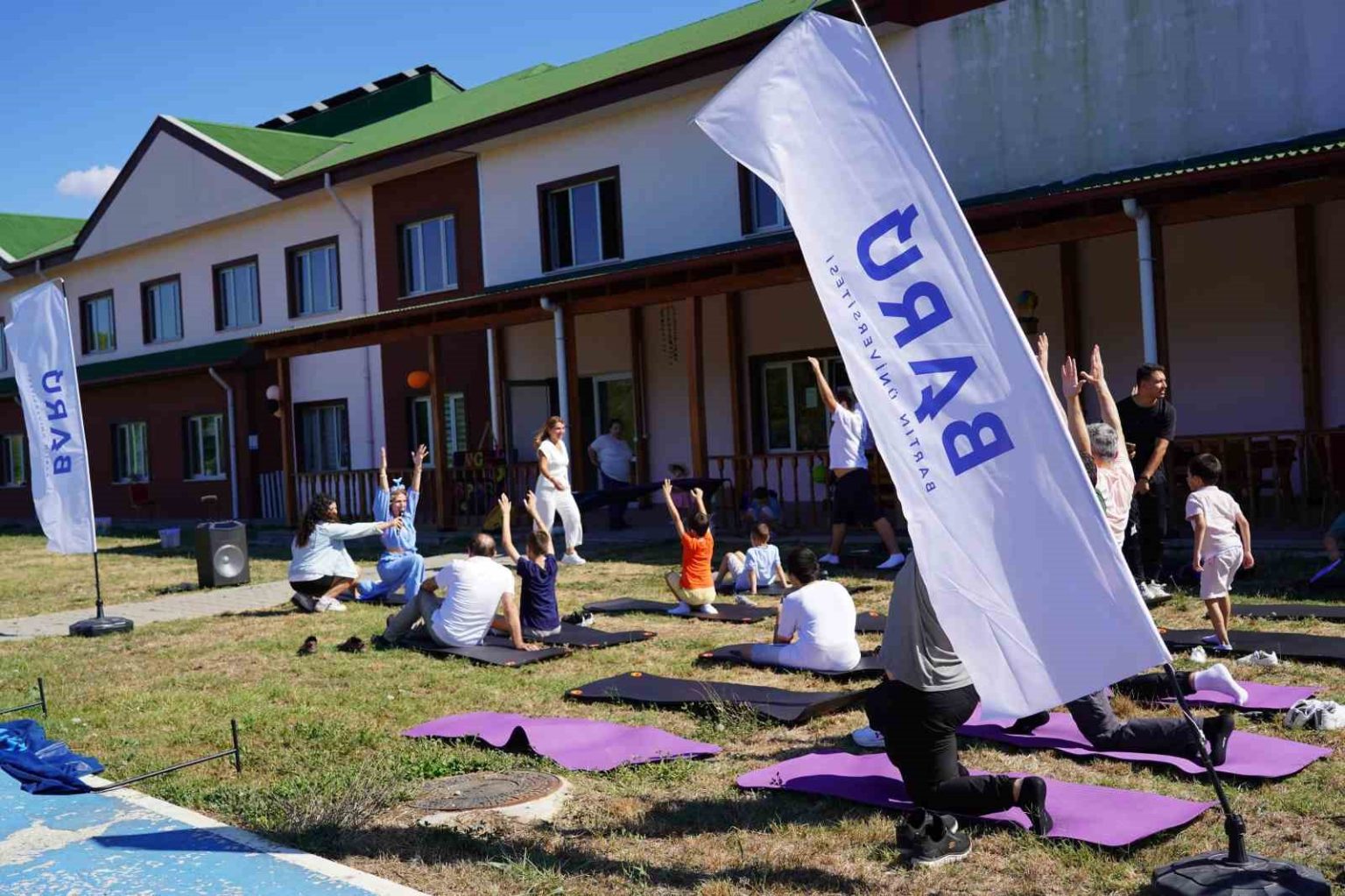 bartindq-engelliler-aile-kampinda-bulustu