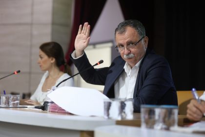 baskan-balabandan-istanbula-kayyum-atanmasina-tepki