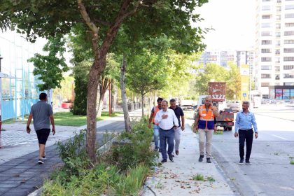baskan-yalcin-belediye-mahallemizde-ekipleriyle