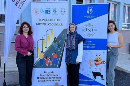 cocuklarin-egitimi-ve-sagligi-icin-sahadaydilar