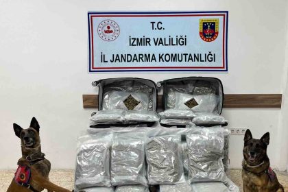 izmirde-uyusturucu-ticaretine-jandarmadan-gecit-yok