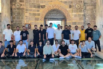 kardes-sehir-semdinliden-geldiler-trabzona-hayran-kaldilar