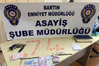 kumar-baskinimda-28-kisiye-toplamda-258-bin-tl-para-cezasi-kesildi
