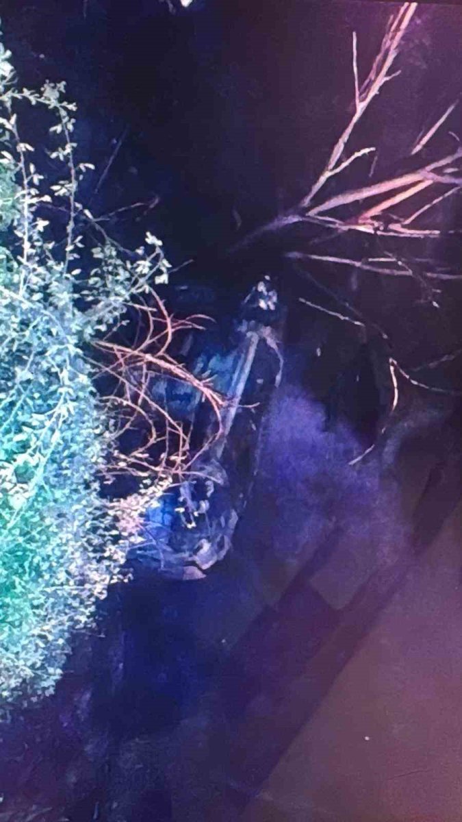 malatyada-sarampole-yuvarlanan-arac-alev-aldi-1-yarali