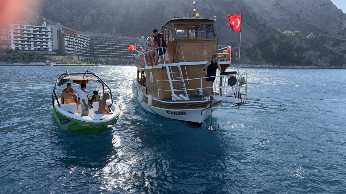 marmariste-jet-ski-ve-tur-teknesi-carpisti