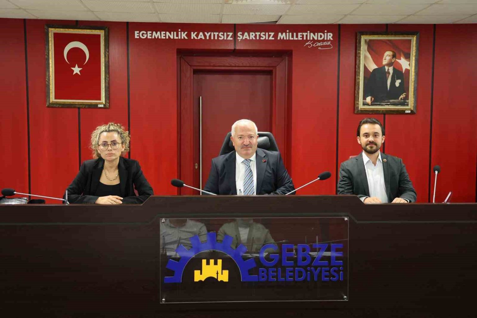 mecliste-oy-birligiyle-kabul-edildi