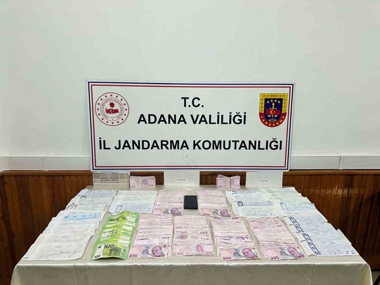adanada-tefecilik-yapan-sahis-yakalandi