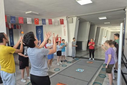 aydinda-mutlu-carsamba-antrenmanlari-devam-ediyor