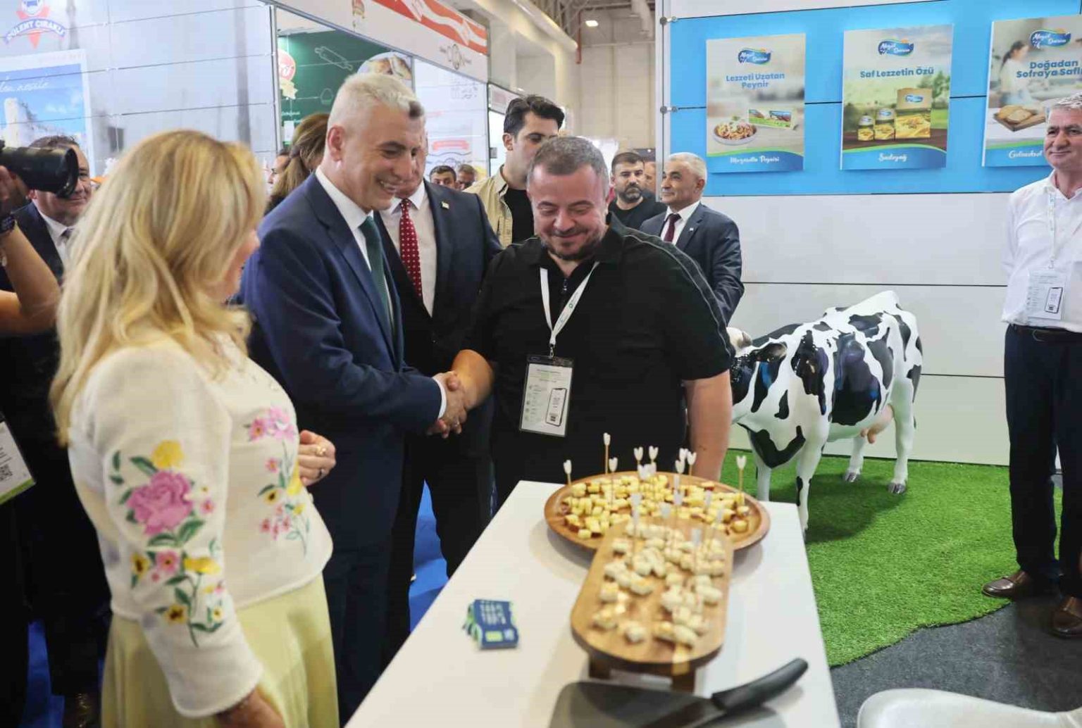 bakan-bolat-kktc-uretiminin-ve-ekonomisinin-guclenmesi-icin-kktcnin-yaninda-olacagiz