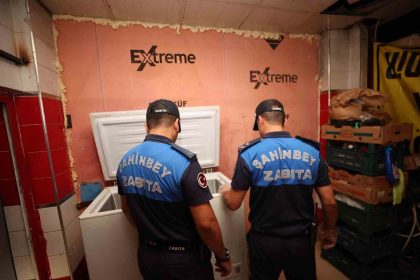 gaziantepte-gastronomi-festivali-oncesi-mide-bulandiran-goruntulere-vatandaslardan-tepki