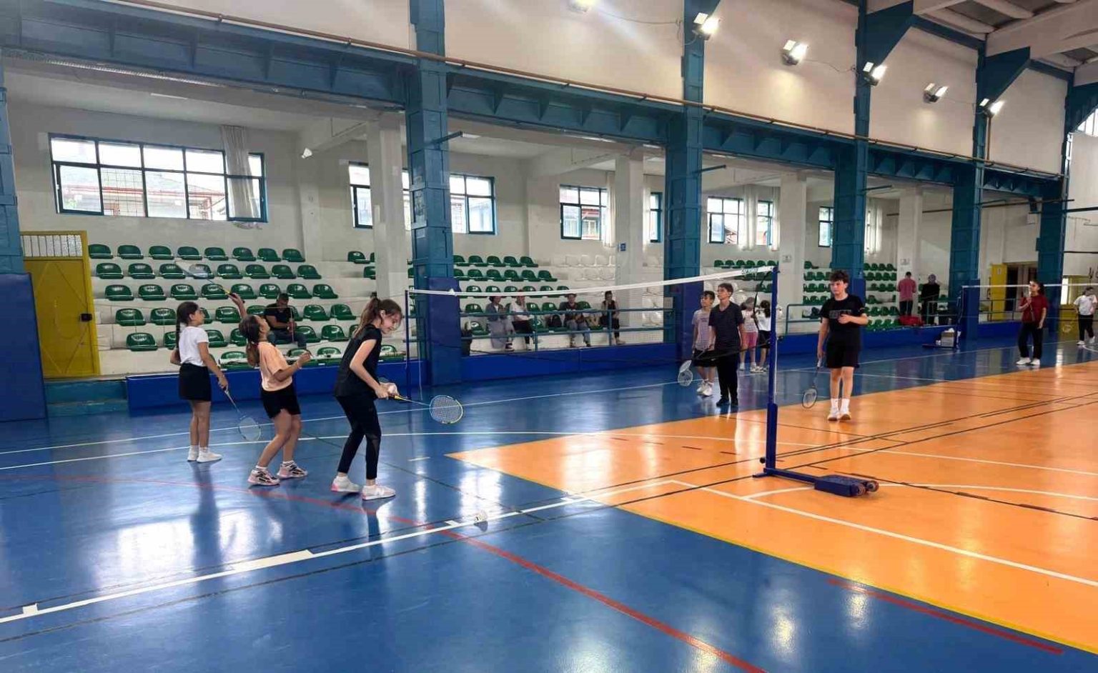 sakaryada-yaz-spor-okullari-2-bin-500-ogrenciye-unutulmaz-bir-yaz-yasatti