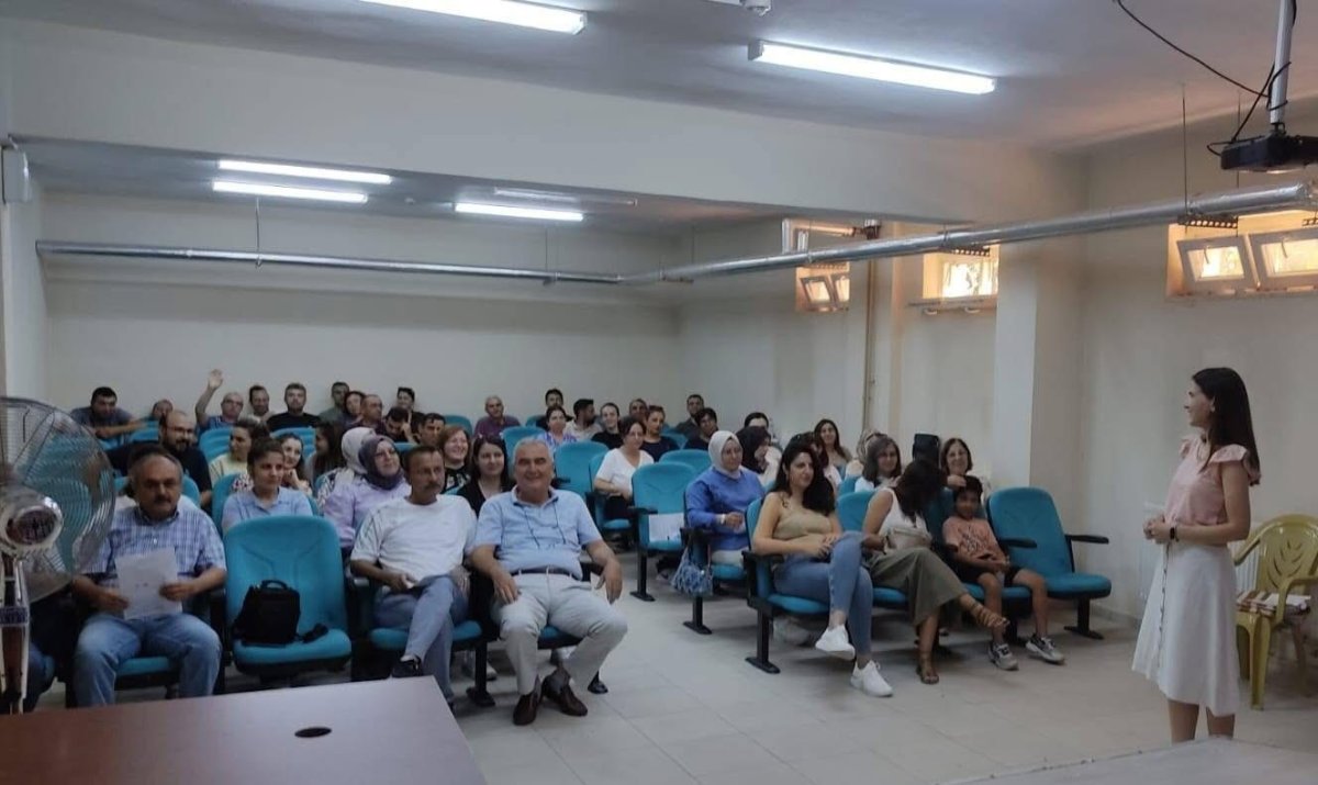 sarigolde-turkiye-yuzyili-maarif-modulu-egitimi-semineri-duzenlendi