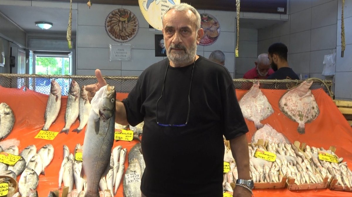 sezon-acildi-tezgahlarda-hamsi-ve-istavrit-bollugu