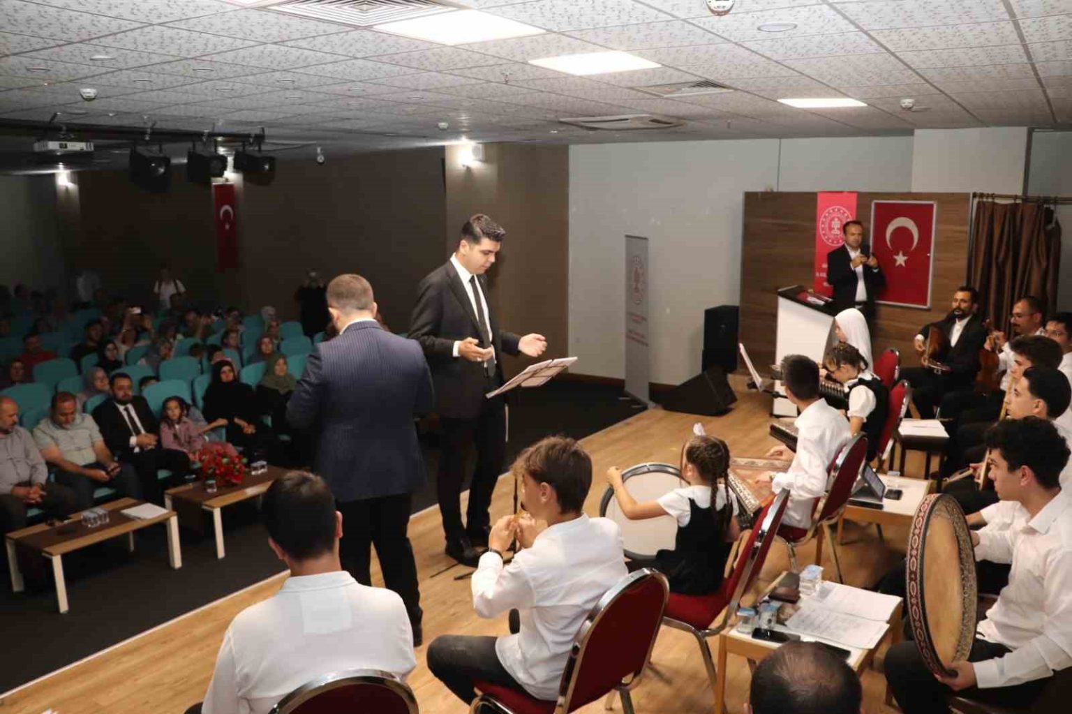 sivasta-cocuklardan-mevlid-i-nebi-haftasina-ozel-konser