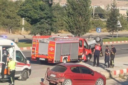 tavsanlida-trafik-kazasi-2-yarali